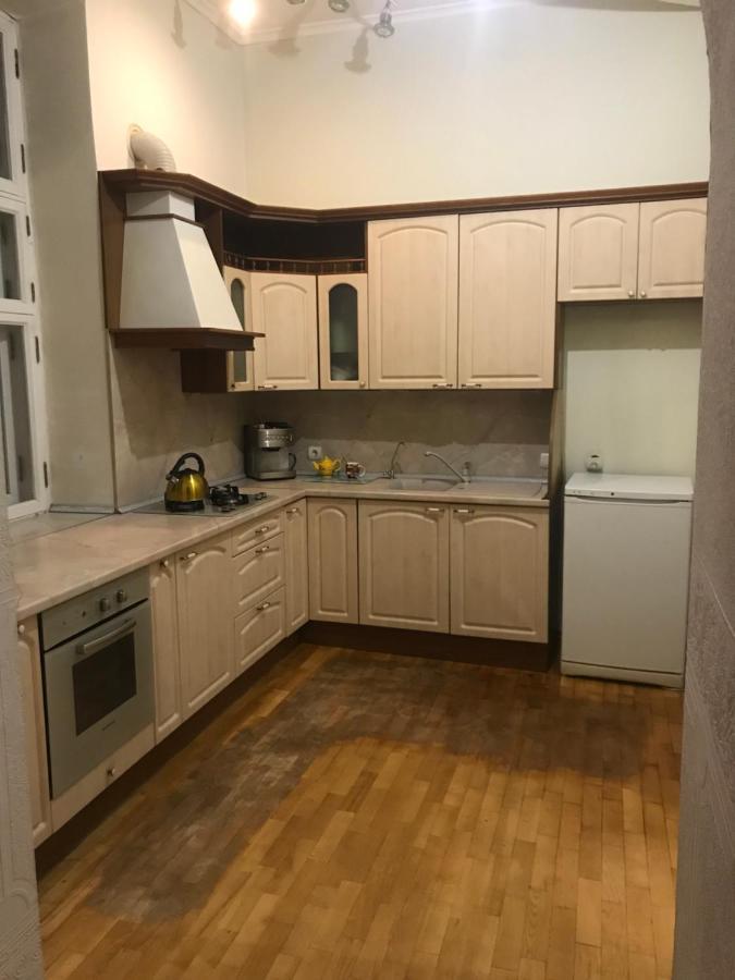 Pandeson Hostel Dnipro Luaran gambar