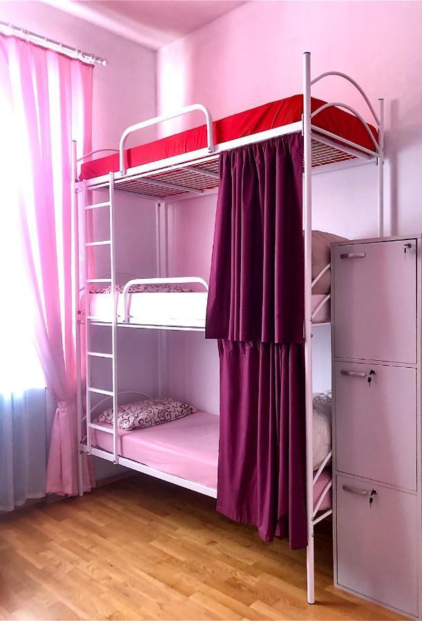 Pandeson Hostel Dnipro Luaran gambar
