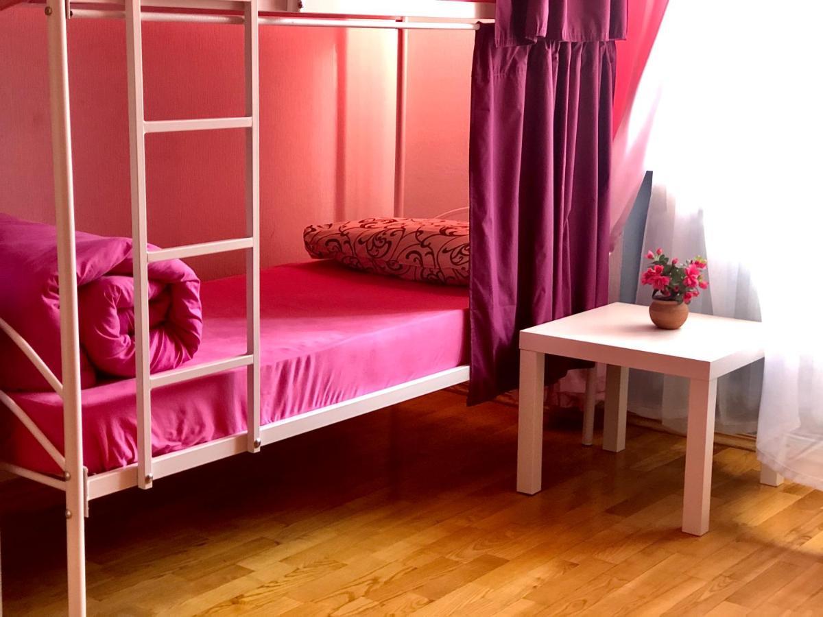 Pandeson Hostel Dnipro Luaran gambar
